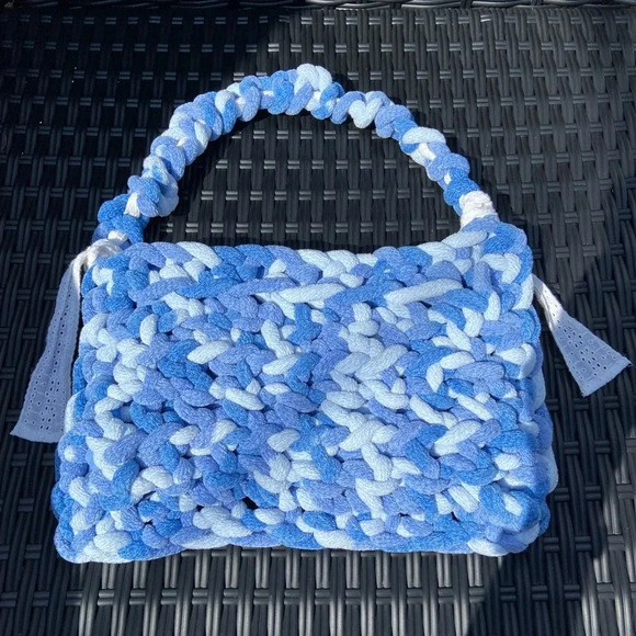 Handmade plush blue multi crochet shoulder bag - Picture 7 of 8